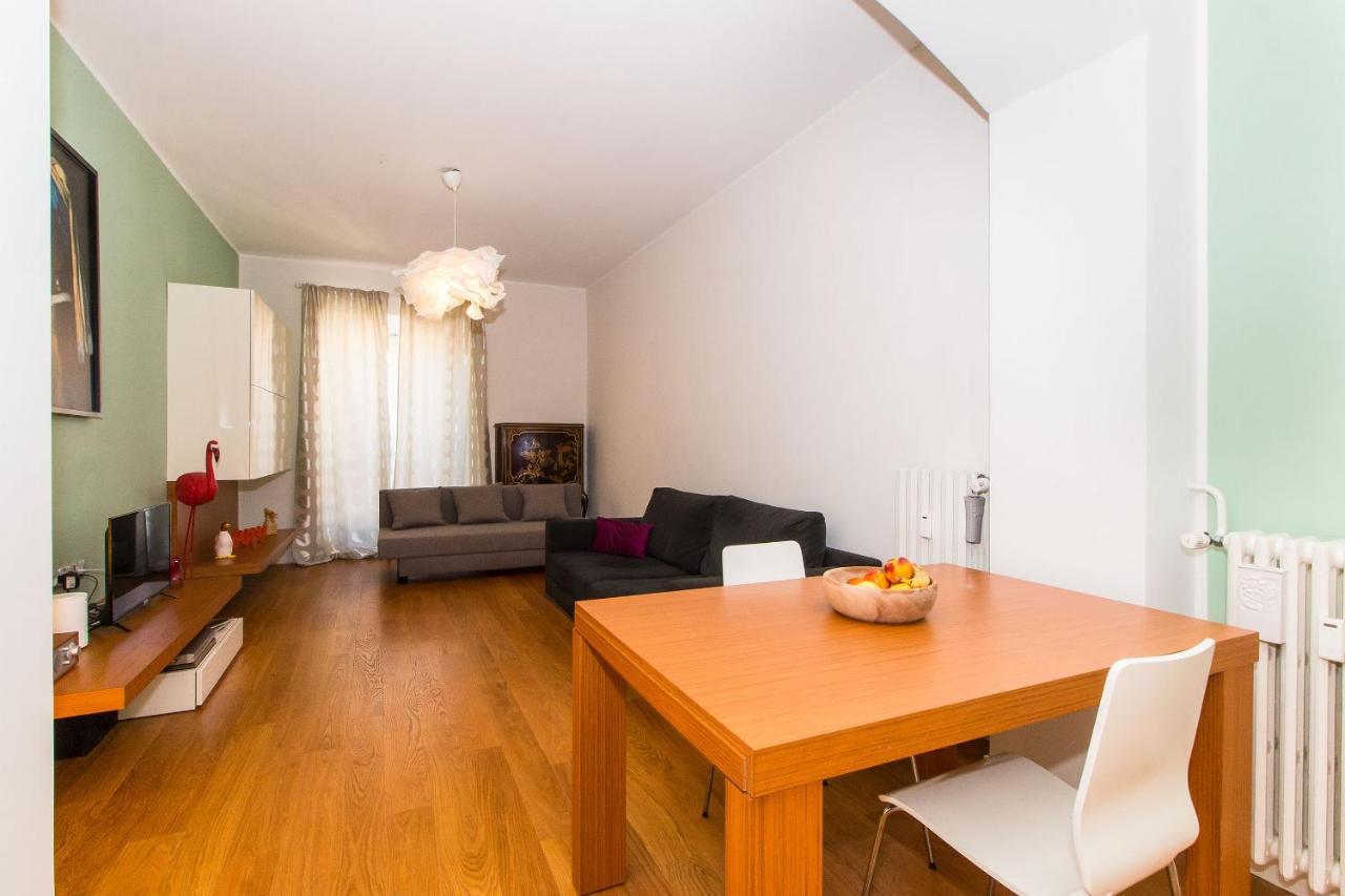 טורינו Porta Nuova & Parco Del Valentino Roomy Flat מראה חיצוני תמונה