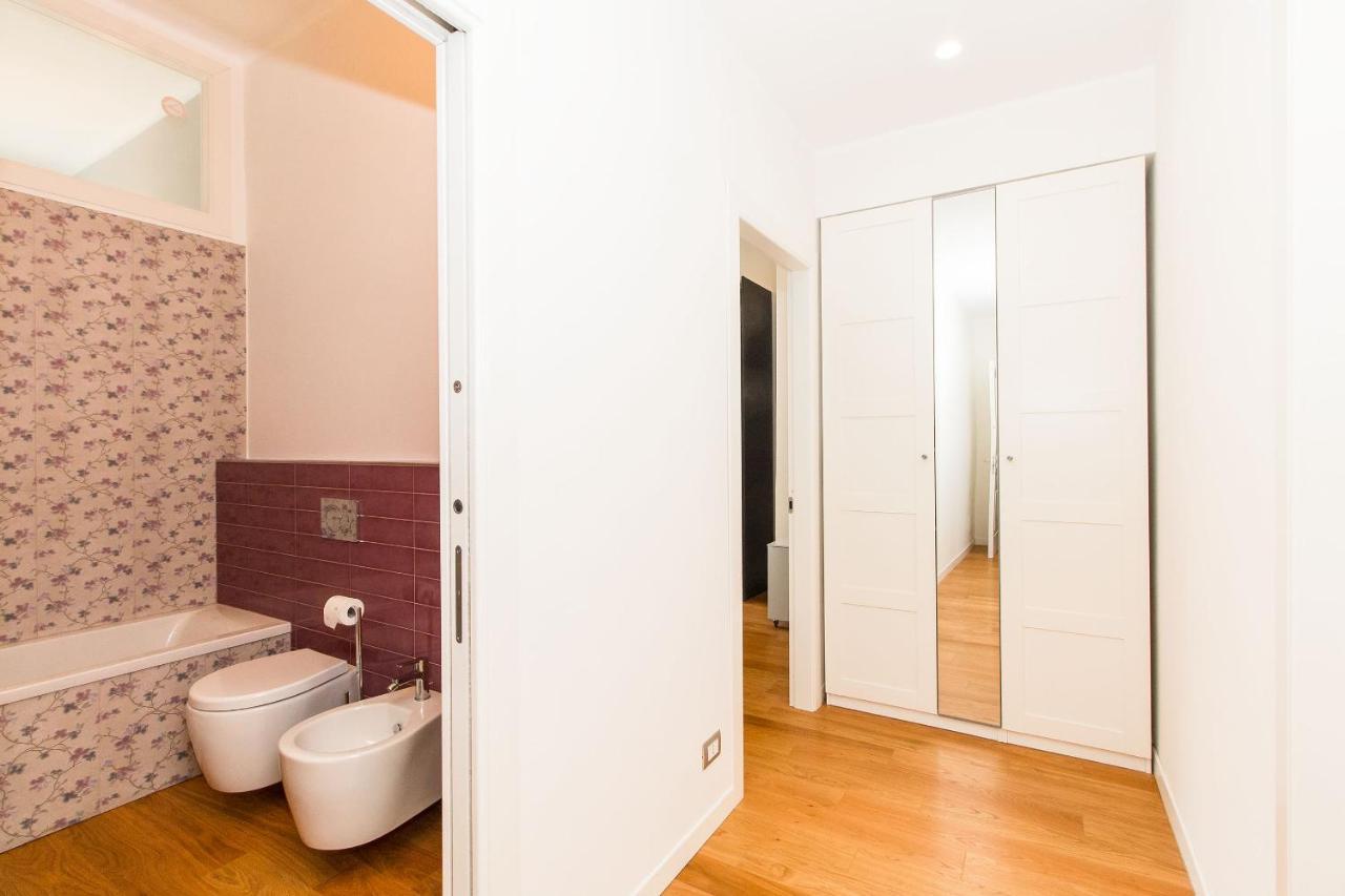 טורינו Porta Nuova & Parco Del Valentino Roomy Flat מראה חיצוני תמונה
