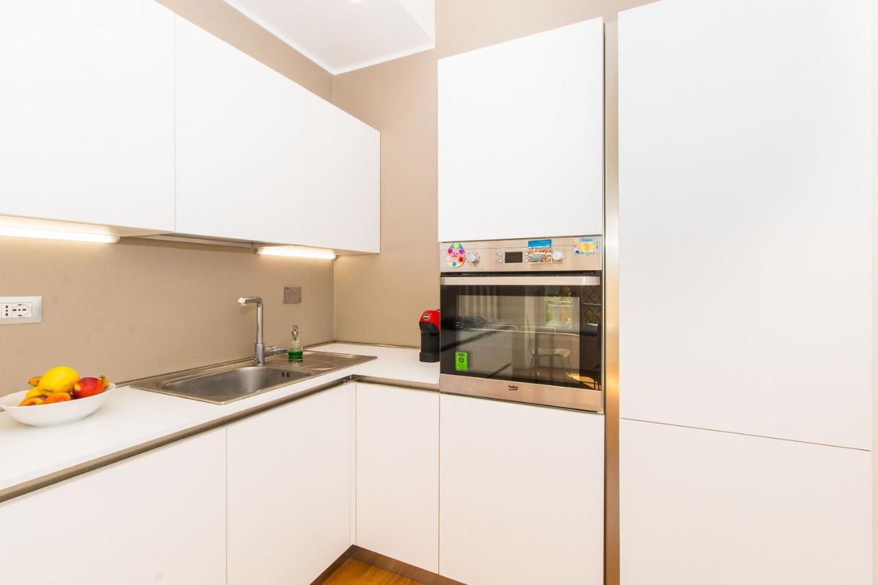 טורינו Porta Nuova & Parco Del Valentino Roomy Flat מראה חיצוני תמונה